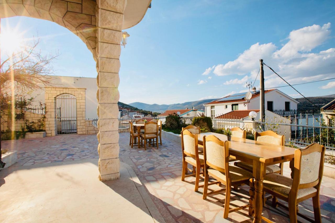 Hotel Buenavista Beach House Trogir Mastrinka Buitenkant foto