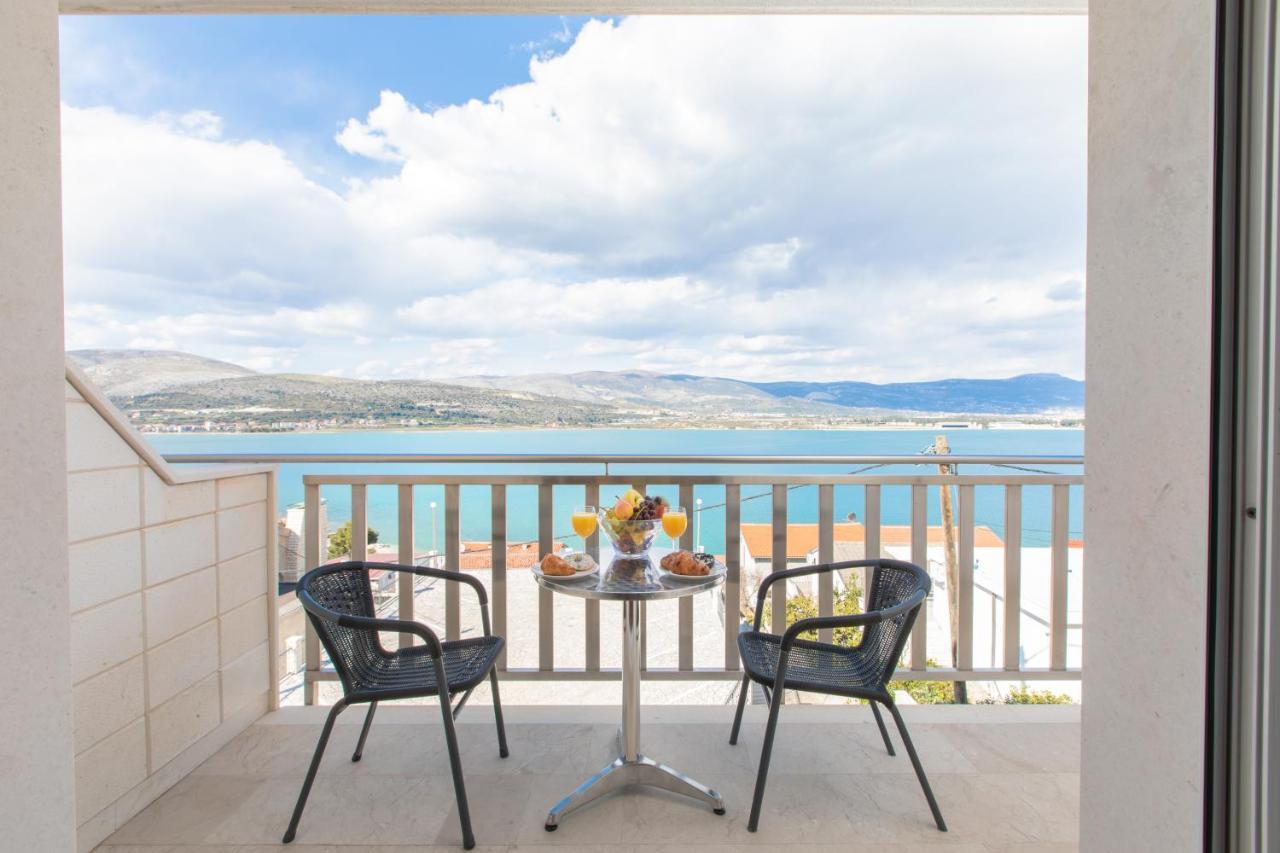 Hotel Buenavista Beach House Trogir Mastrinka Buitenkant foto