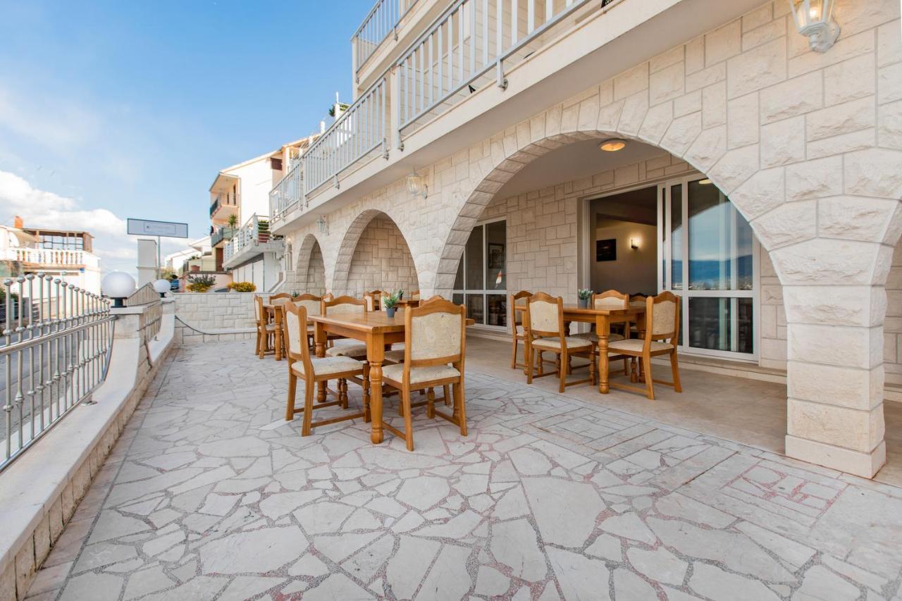 Hotel Buenavista Beach House Trogir Mastrinka Buitenkant foto