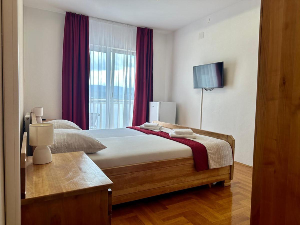 Hotel Buenavista Beach House Trogir Mastrinka Buitenkant foto