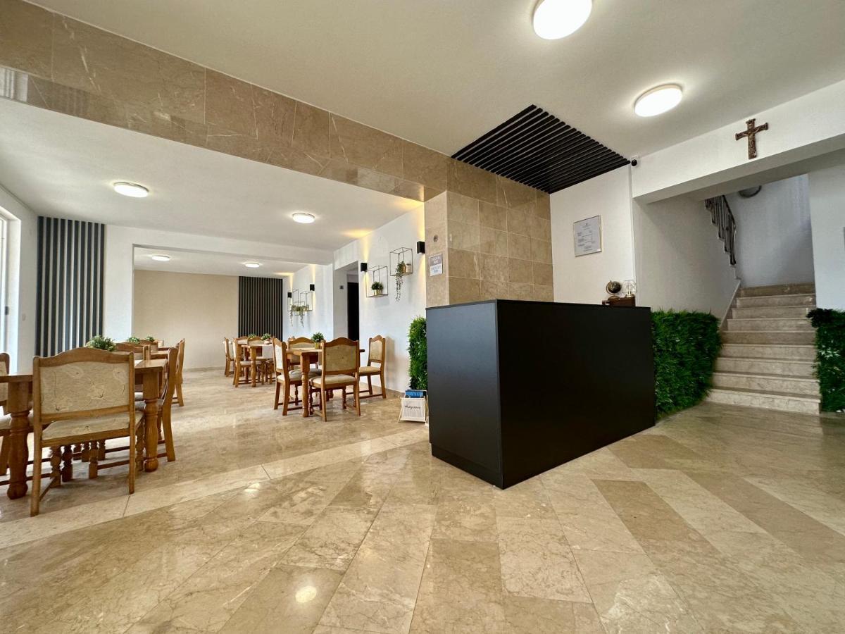 Hotel Buenavista Beach House Trogir Mastrinka Buitenkant foto