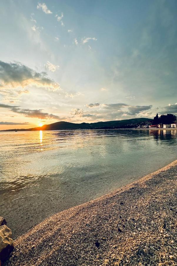 Hotel Buenavista Beach House Trogir Mastrinka Buitenkant foto