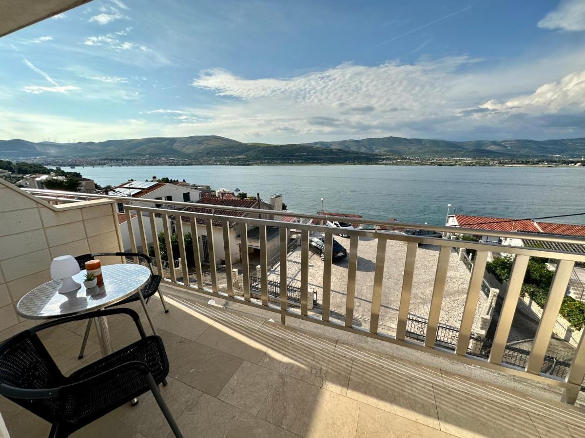 Hotel Buenavista Beach House Trogir Mastrinka Buitenkant foto
