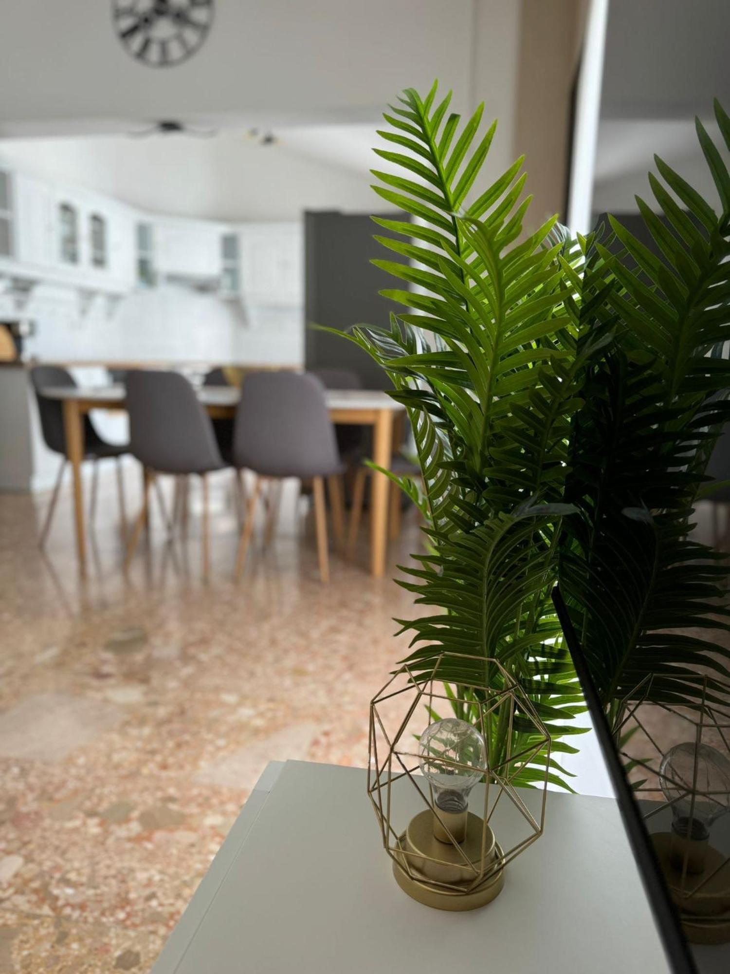 Hotel Buenavista Beach House Trogir Mastrinka Buitenkant foto